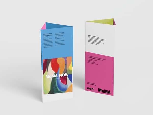 Tipo de brochure triptico